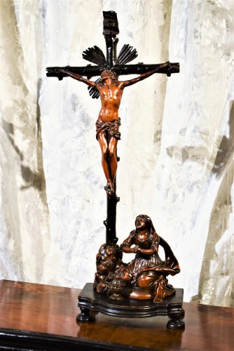 Sculpture Sculpture en Bois - Christ Crucifié et la Vierge au Calvaire